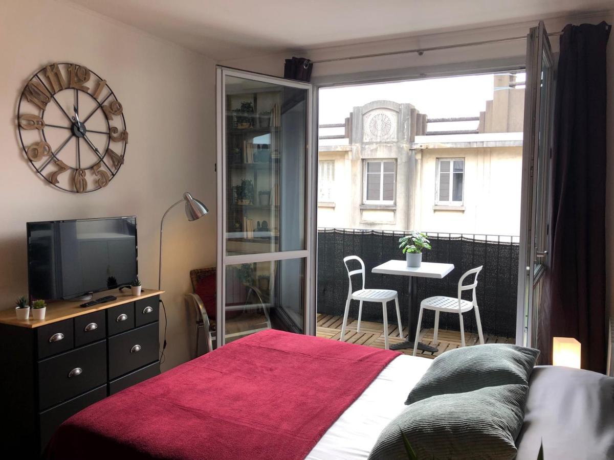 Studio Avec Balcon & Parking Gratuit - Tours Gare Dış mekan fotoğraf