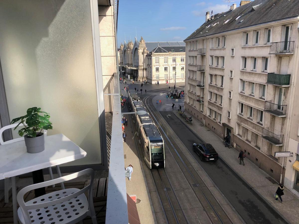 Studio Avec Balcon & Parking Gratuit - Tours Gare Dış mekan fotoğraf